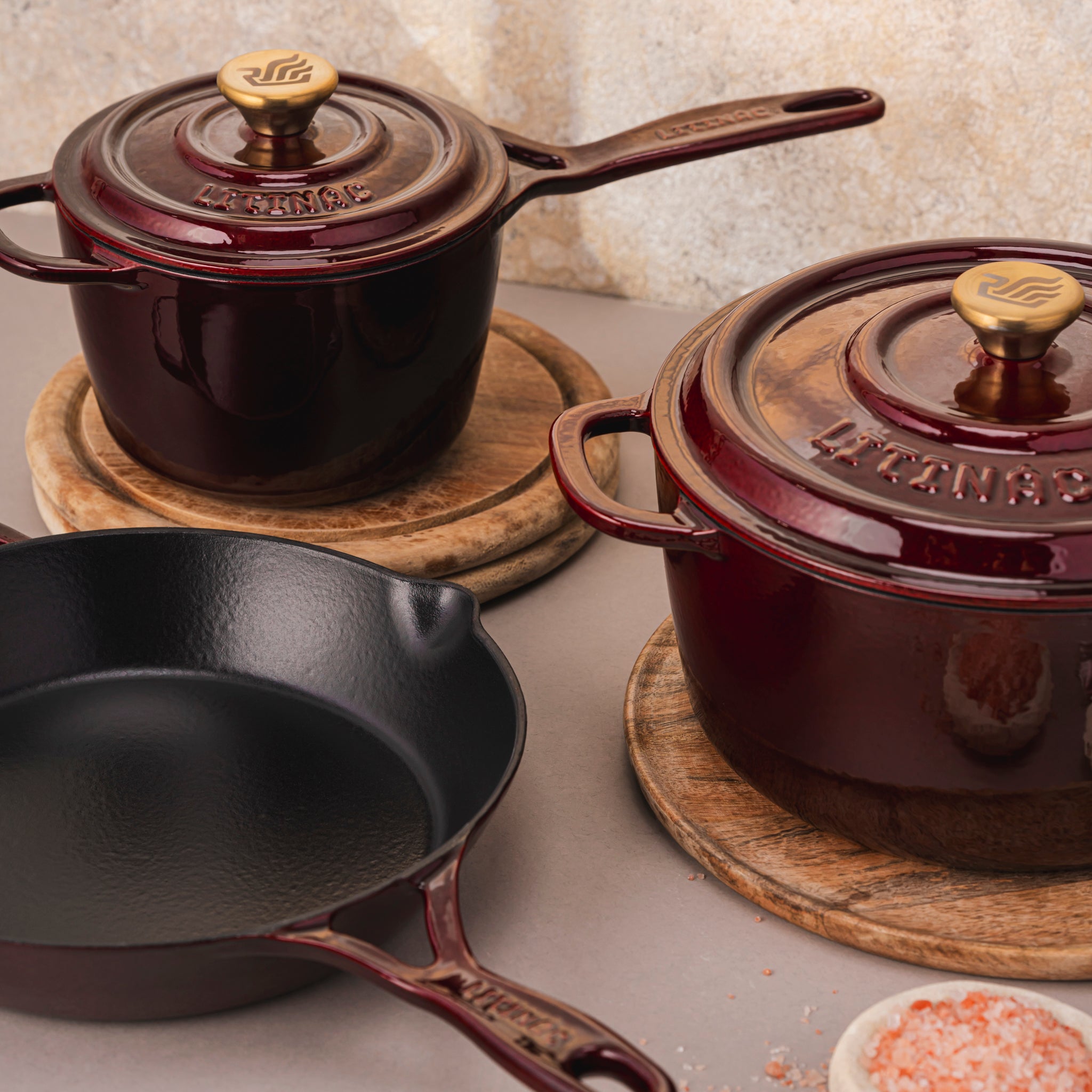 Litinac_by_huuust_traditional_cast_iron_1.jpg